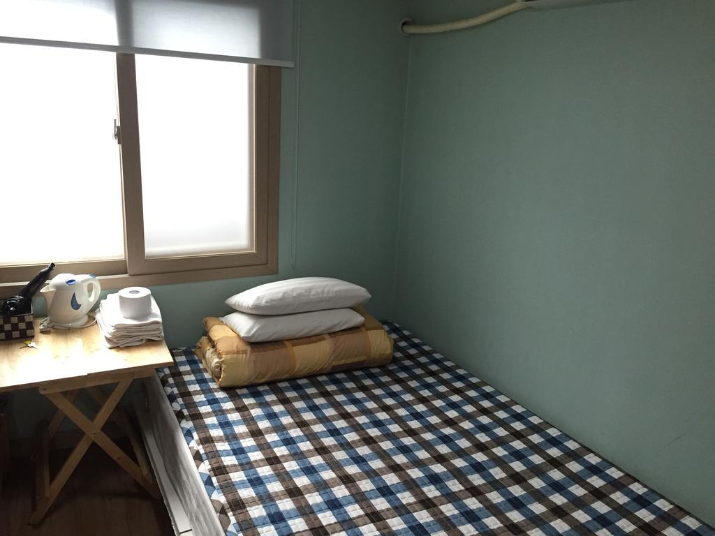 Able Guesthouse Dongdaemun Сеул Экстерьер фото