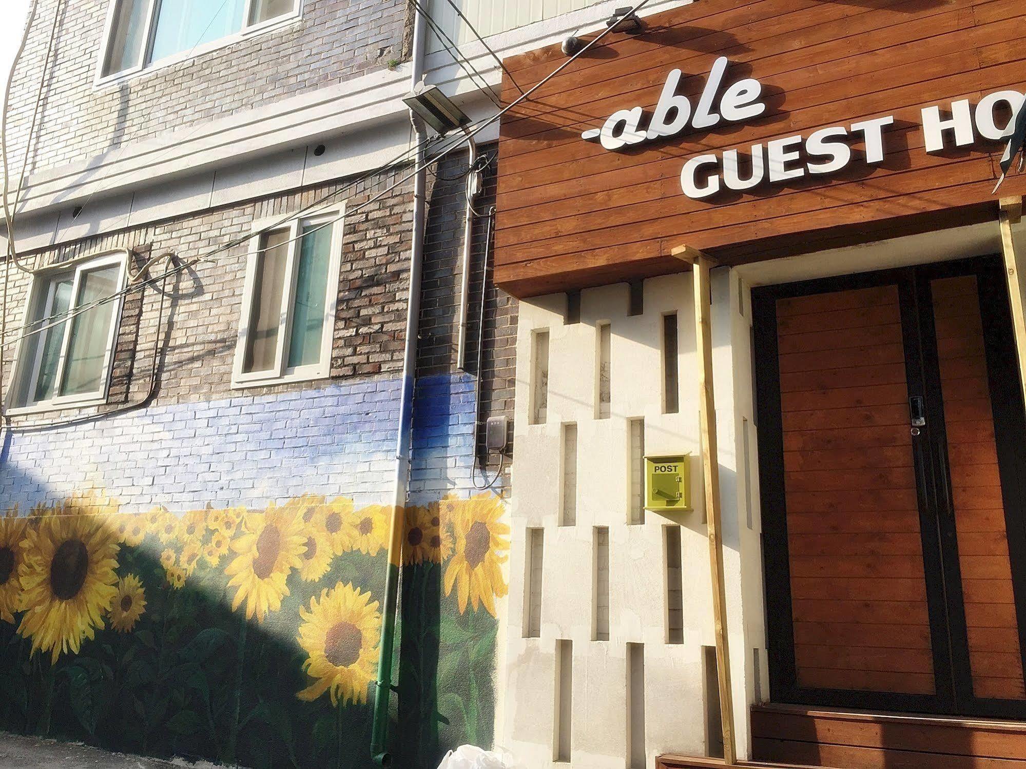 Able Guesthouse Dongdaemun Сеул Экстерьер фото