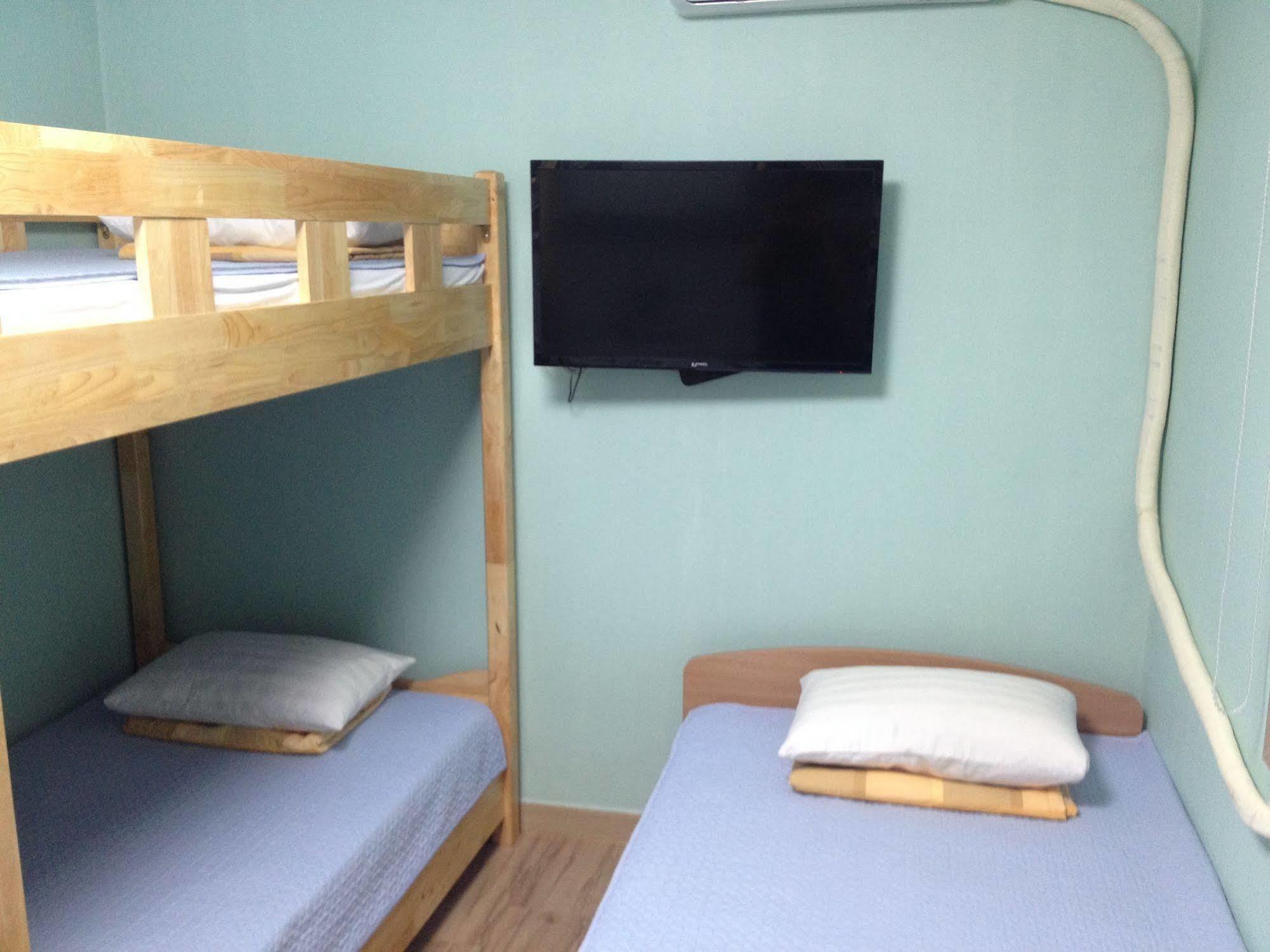 Able Guesthouse Dongdaemun Сеул Экстерьер фото