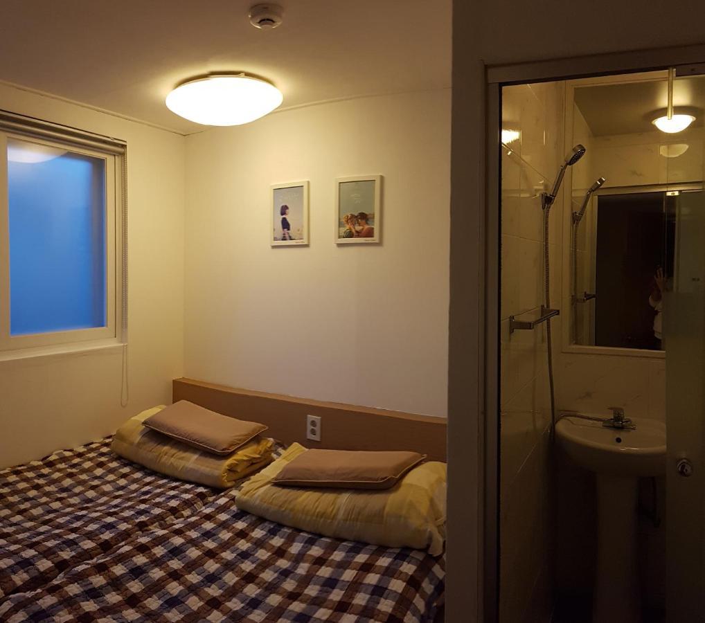 Able Guesthouse Dongdaemun Сеул Экстерьер фото